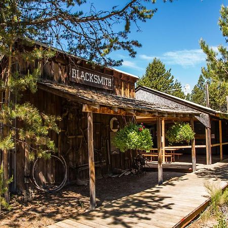 Bend-Sunriver Camping Resort 24 Ft. Yurt 16 Zewnętrze zdjęcie