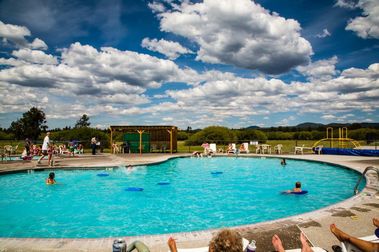 Bend-Sunriver Camping Resort 24 Ft. Yurt 16 Zewnętrze zdjęcie